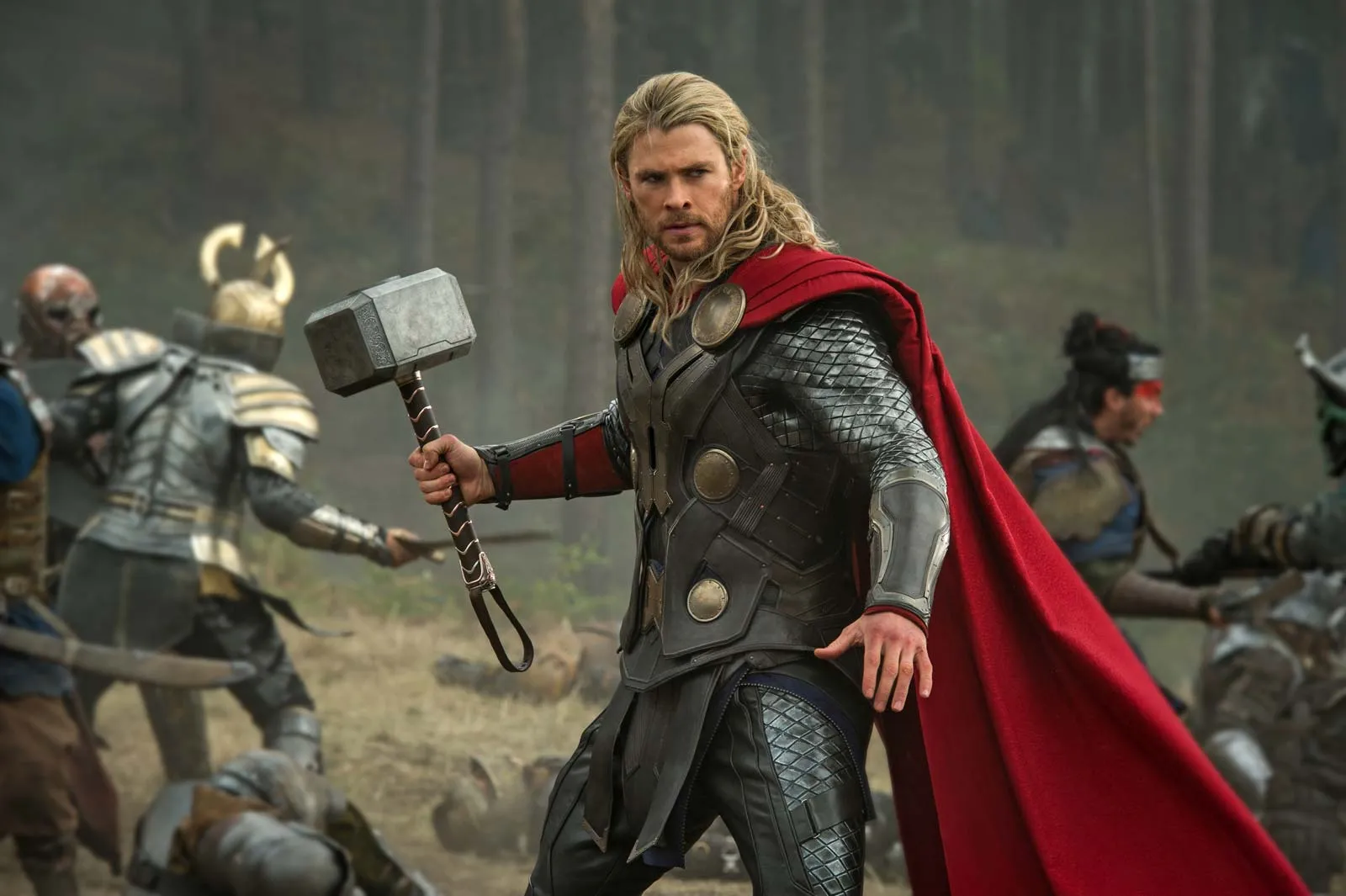 Trở lại với vai Thor Odinson, anh sẽ tiếp tục hóa thân vào nhân vật siêu anh hùng mạnh mẽ này.